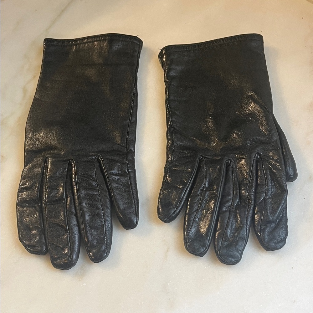 Vintage Black Leather Gloves